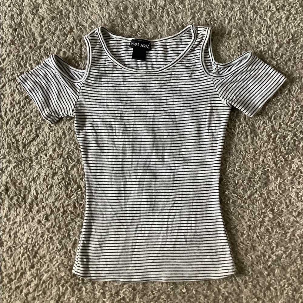 Wet Seal Monochrome Striped Cold Shoulder Top